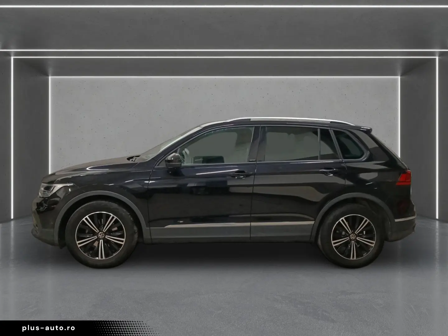 VW Tiguan 1.5 TSI UNITED DSG NAV LED ACC DC App-Co.