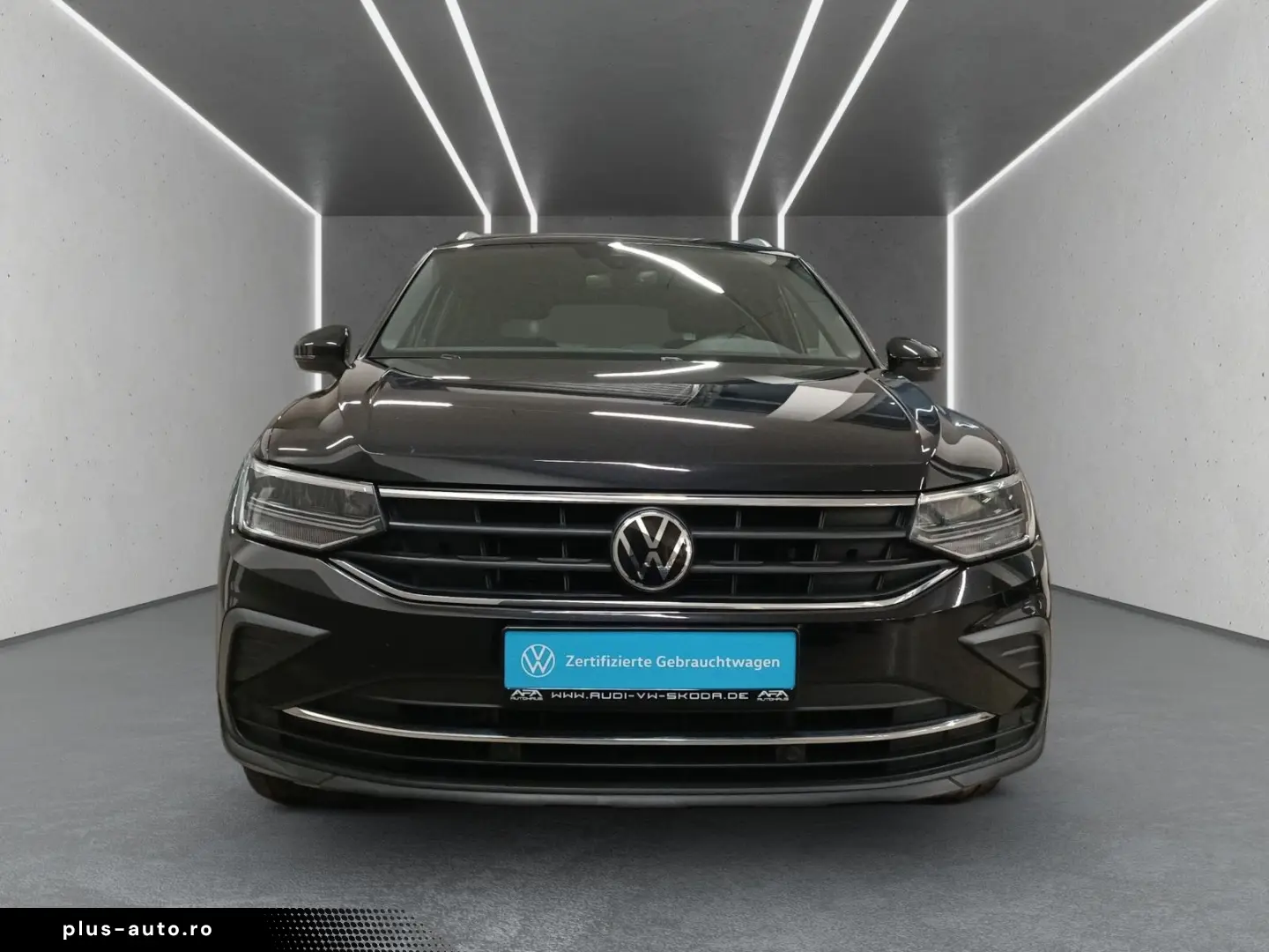 VW Tiguan 1.5 TSI UNITED DSG NAV LED ACC DC App-Co.