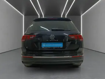 VW Tiguan 1.5 TSI UNITED DSG NAV LED ACC DC App-Co.