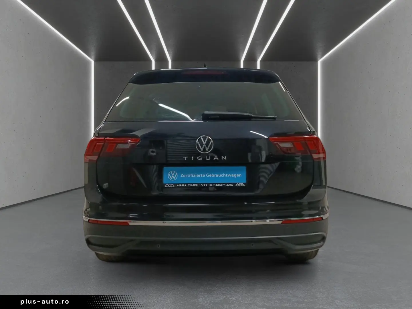 VW Tiguan 1.5 TSI UNITED DSG NAV LED ACC DC App-Co.