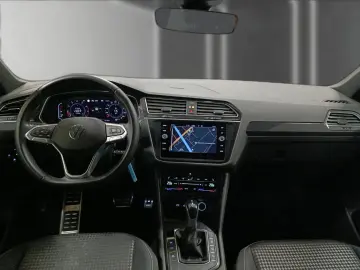 VW Tiguan 1.5 TSI UNITED DSG NAV LED ACC DC App-Co.