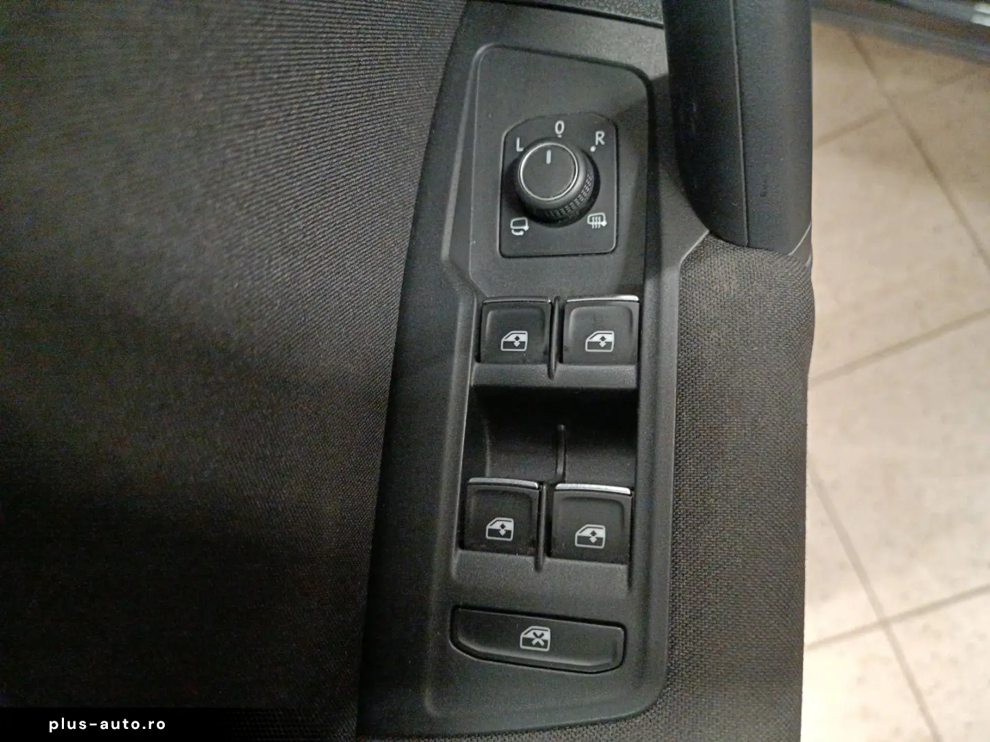 VW Tiguan 1.5 TSI UNITED DSG NAV LED ACC DC App-Co.