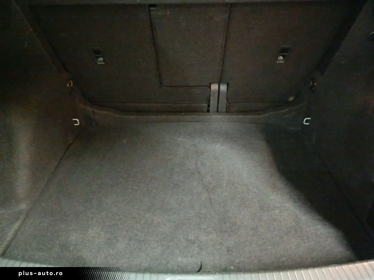 VW Tiguan 1.5 TSI UNITED DSG NAV LED ACC DC App-Co.