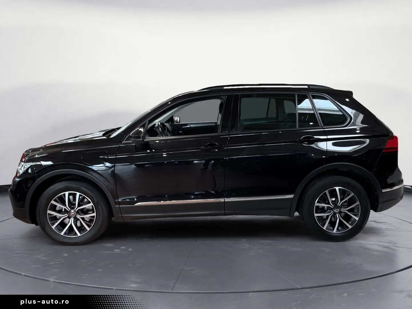 VW Tiguan 1.4 TSI DSG LED NAVI PDC PANO APP