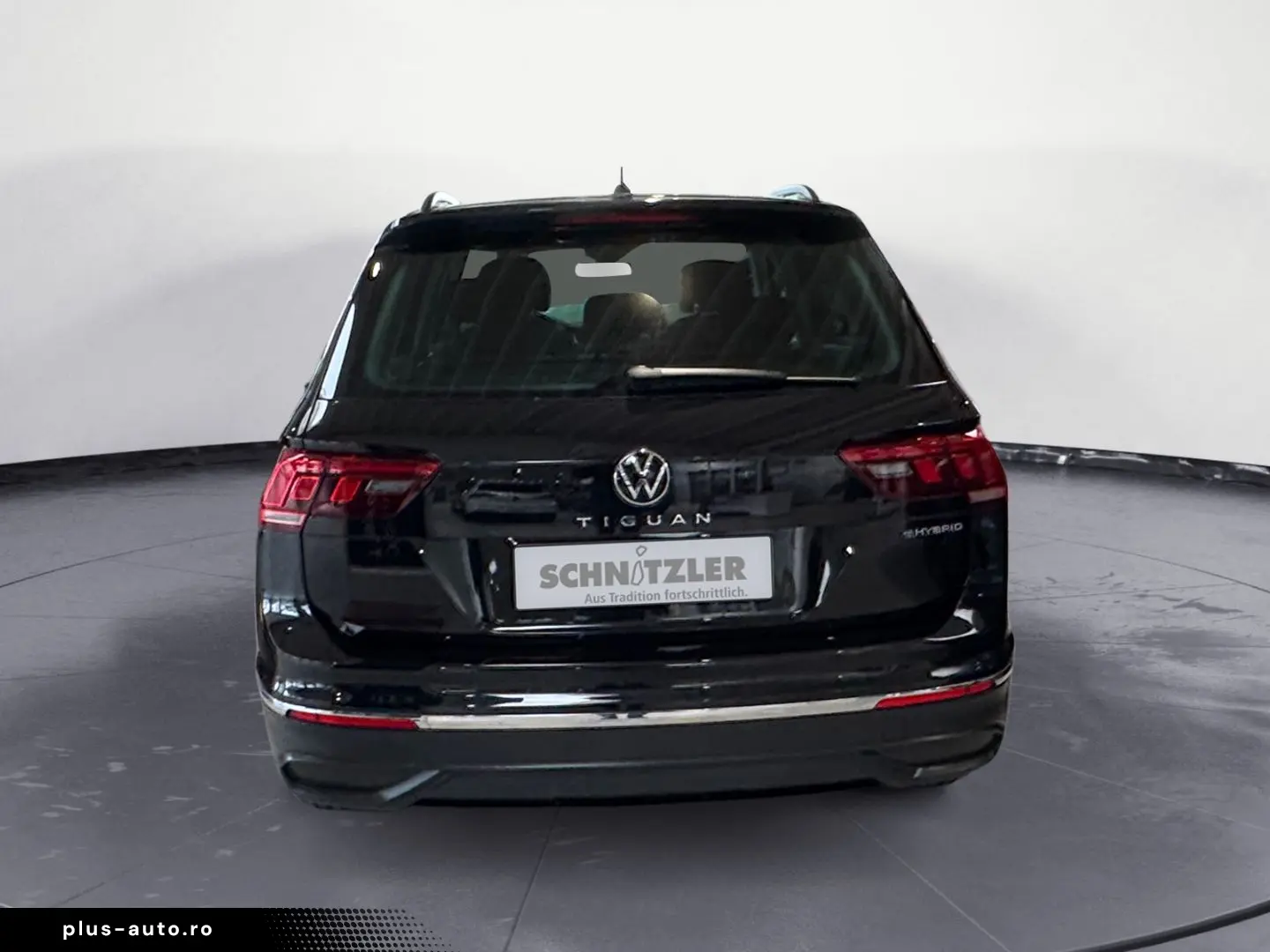 VW Tiguan 1.4 TSI DSG LED NAVI PDC PANO APP