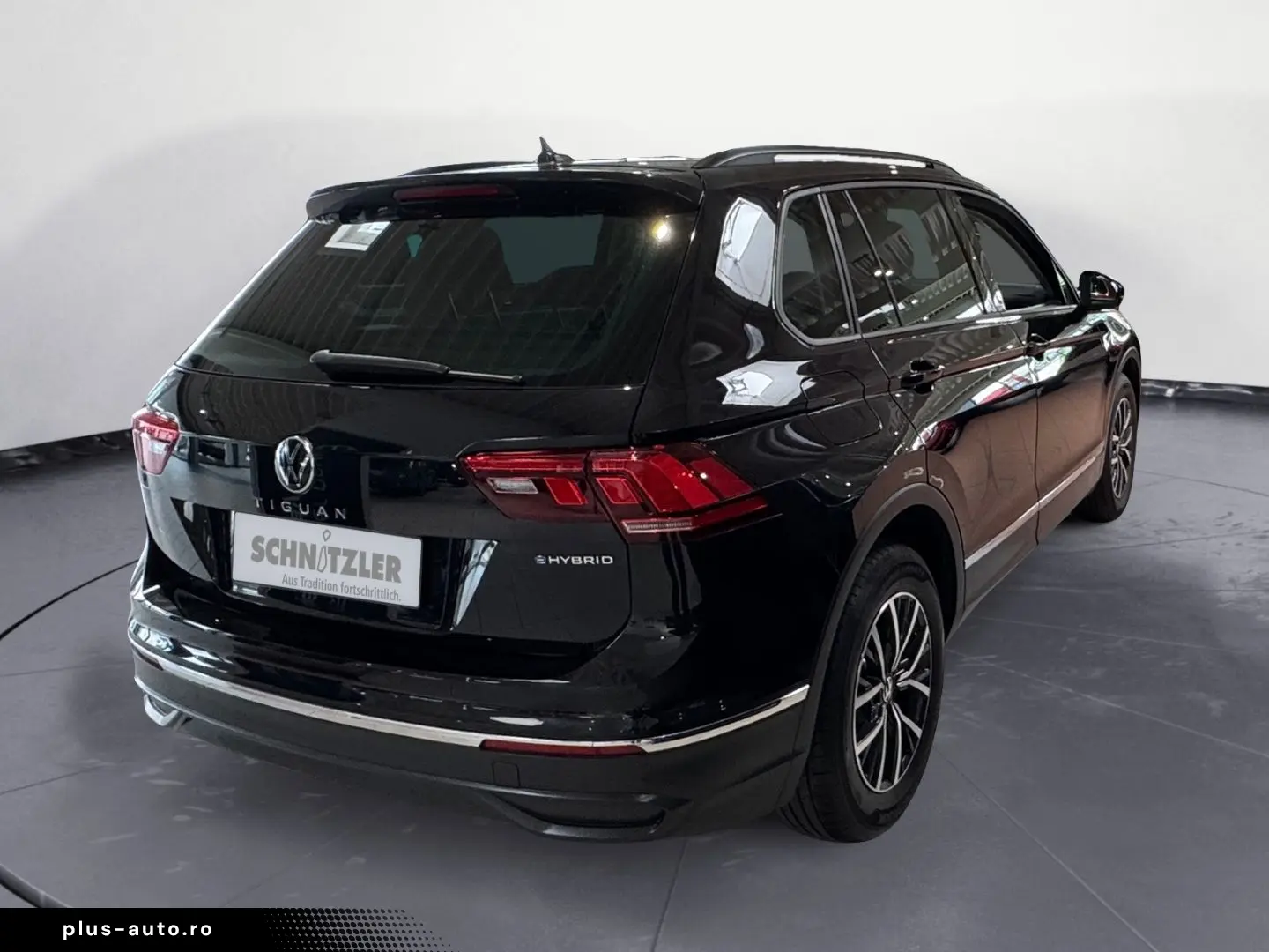 VW Tiguan 1.4 TSI DSG LED NAVI PDC PANO APP