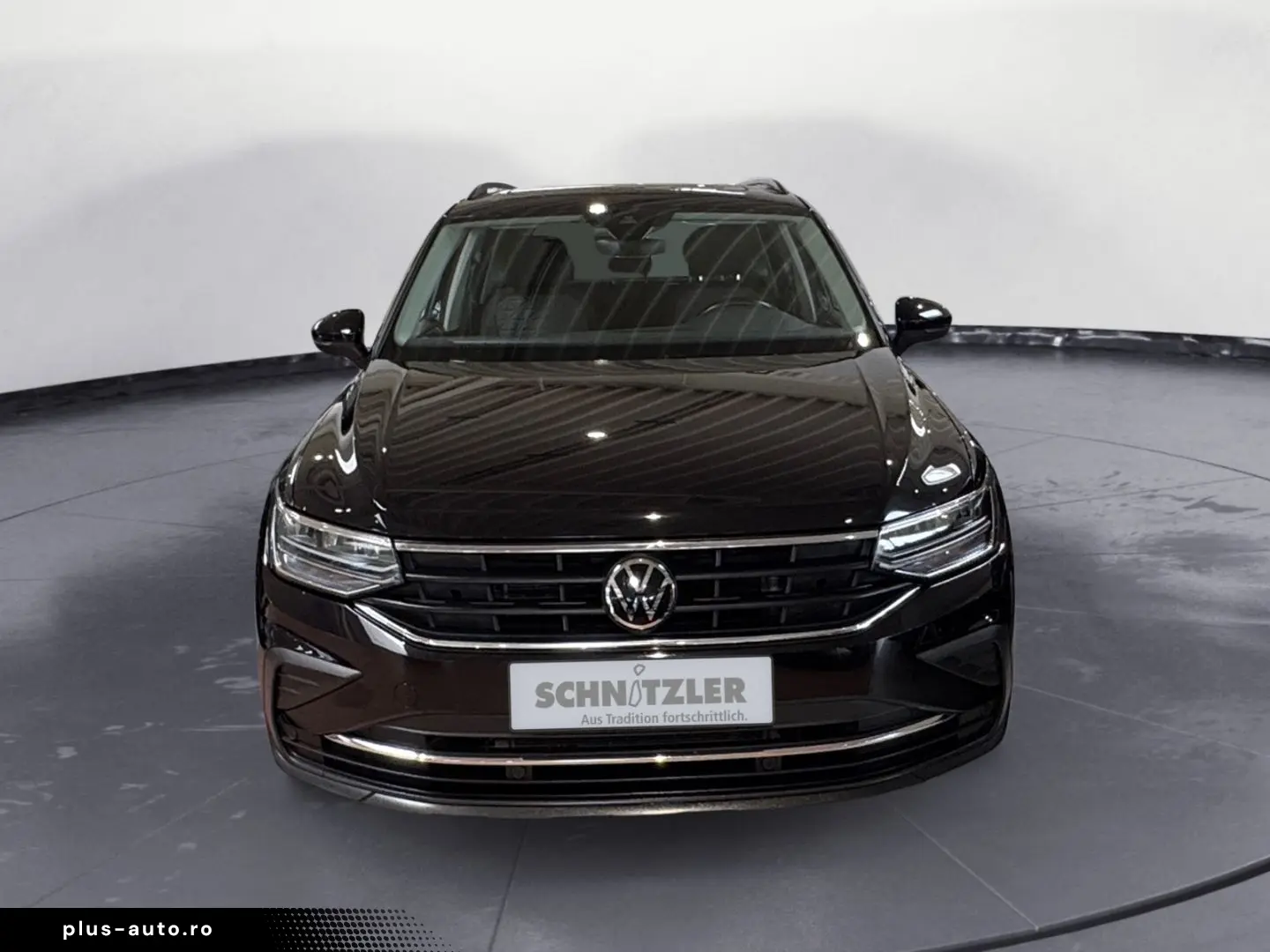VW Tiguan 1.4 TSI DSG LED NAVI PDC PANO APP