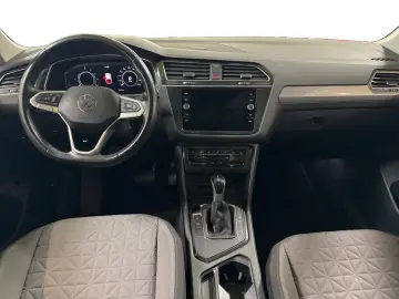VW Tiguan 1.4 TSI DSG LED NAVI PDC PANO APP
