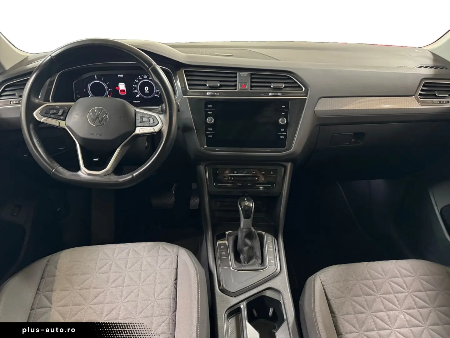 VW Tiguan 1.4 TSI DSG LED NAVI PDC PANO APP