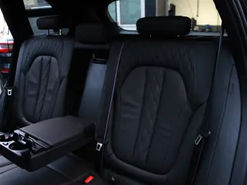 BMW X5 xDrive30d - M-Sport