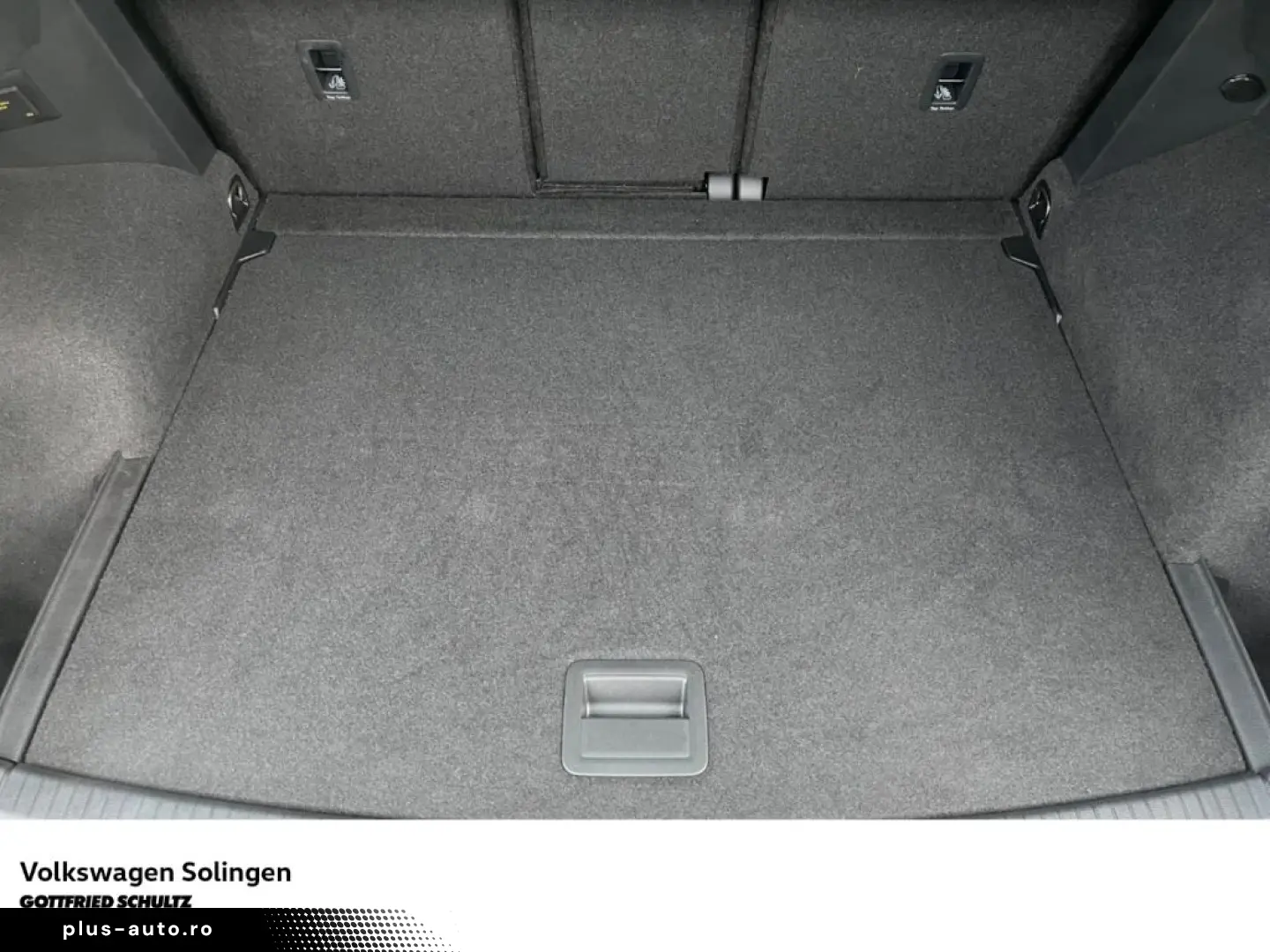 VW Tiguan 1.5 TSI Elegance DSG   Navi   IQ.Light