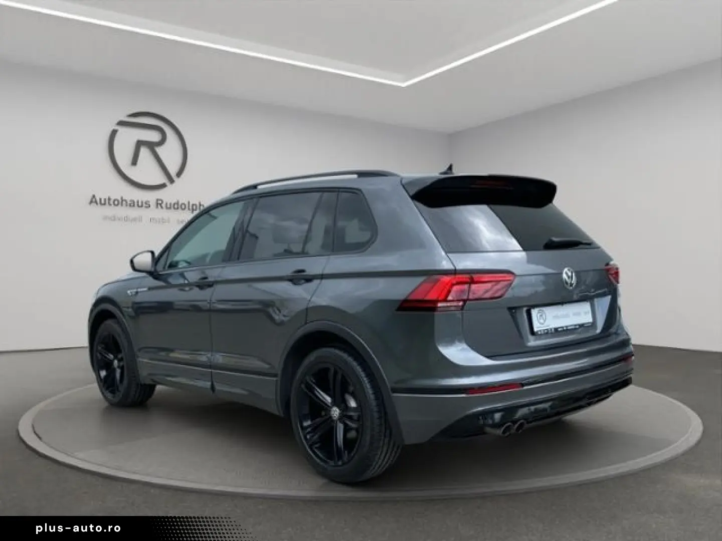 VW Tiguan 2.0 TDI DSG R-Line  Black Style