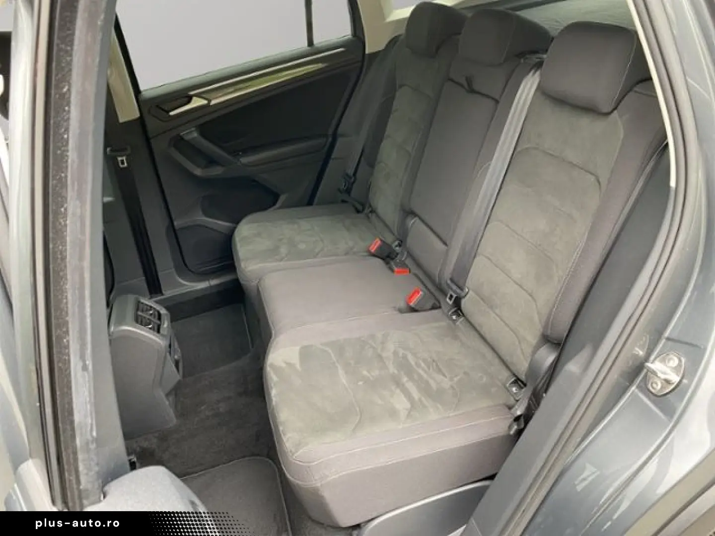 VW Tiguan 2.0 TDI DSG R-Line  Black Style