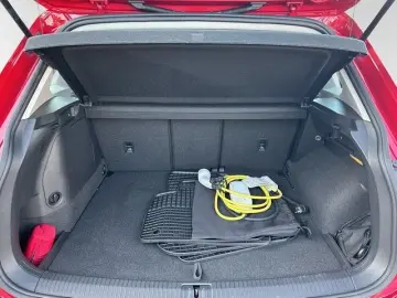 VW Tiguan eHybrid 245 PS DSG LifeLED ACC NAVI