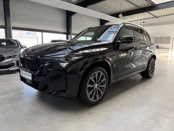 BMW X5 M-SPORT XD LEDER NAVI PANO