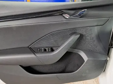 SKODA OCTAVIA IV 2.0TDI 115CP AMBITION 2021