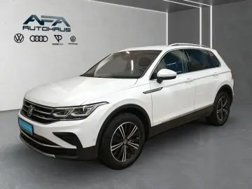 VW Tiguan 2.0 TSI Elegance 4M DSG AHK RFK Matrix AC