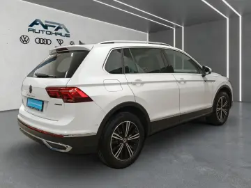 VW Tiguan 2.0 TSI Elegance 4M DSG AHK RFK Matrix AC