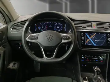 VW Tiguan 2.0 TSI Elegance 4M DSG AHK RFK Matrix AC