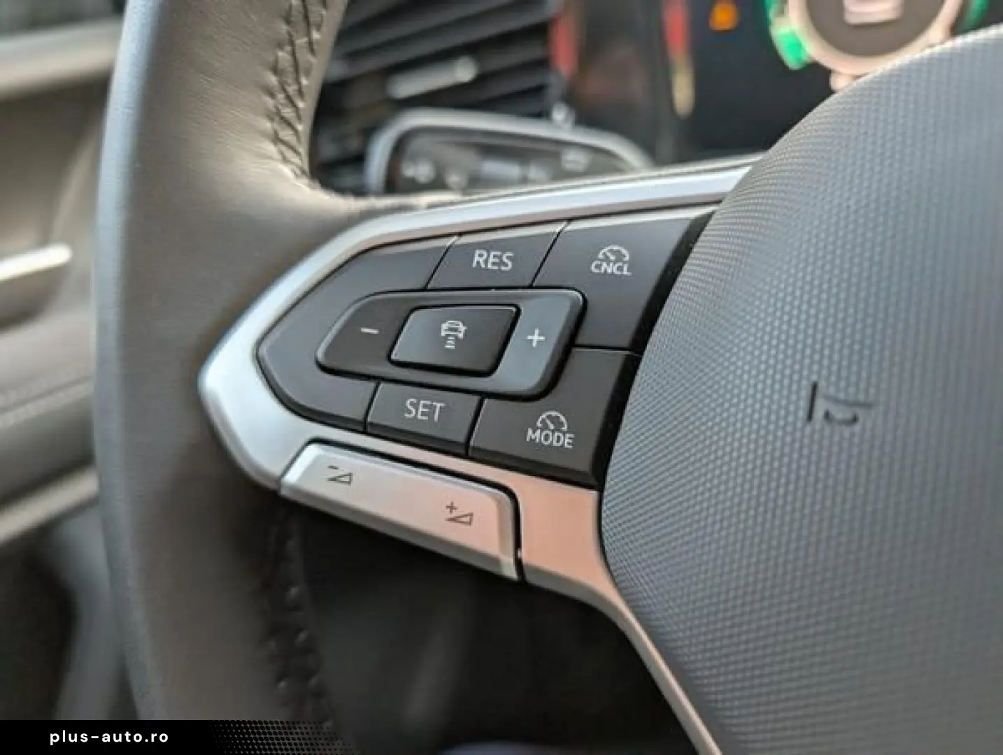 VW Tiguan 1.5 eTSI Life Kamera Navi LED Totw. LHZ