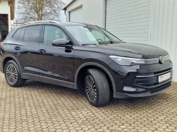 VW Tiguan  Virtual Cockpit ACC LED 18 Zoll R-Kamera