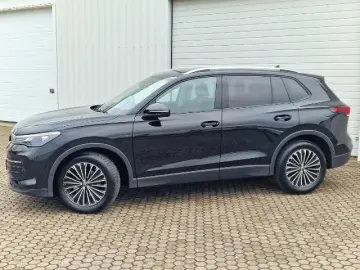 VW Tiguan  Virtual Cockpit ACC LED 18 Zoll R-Kamera