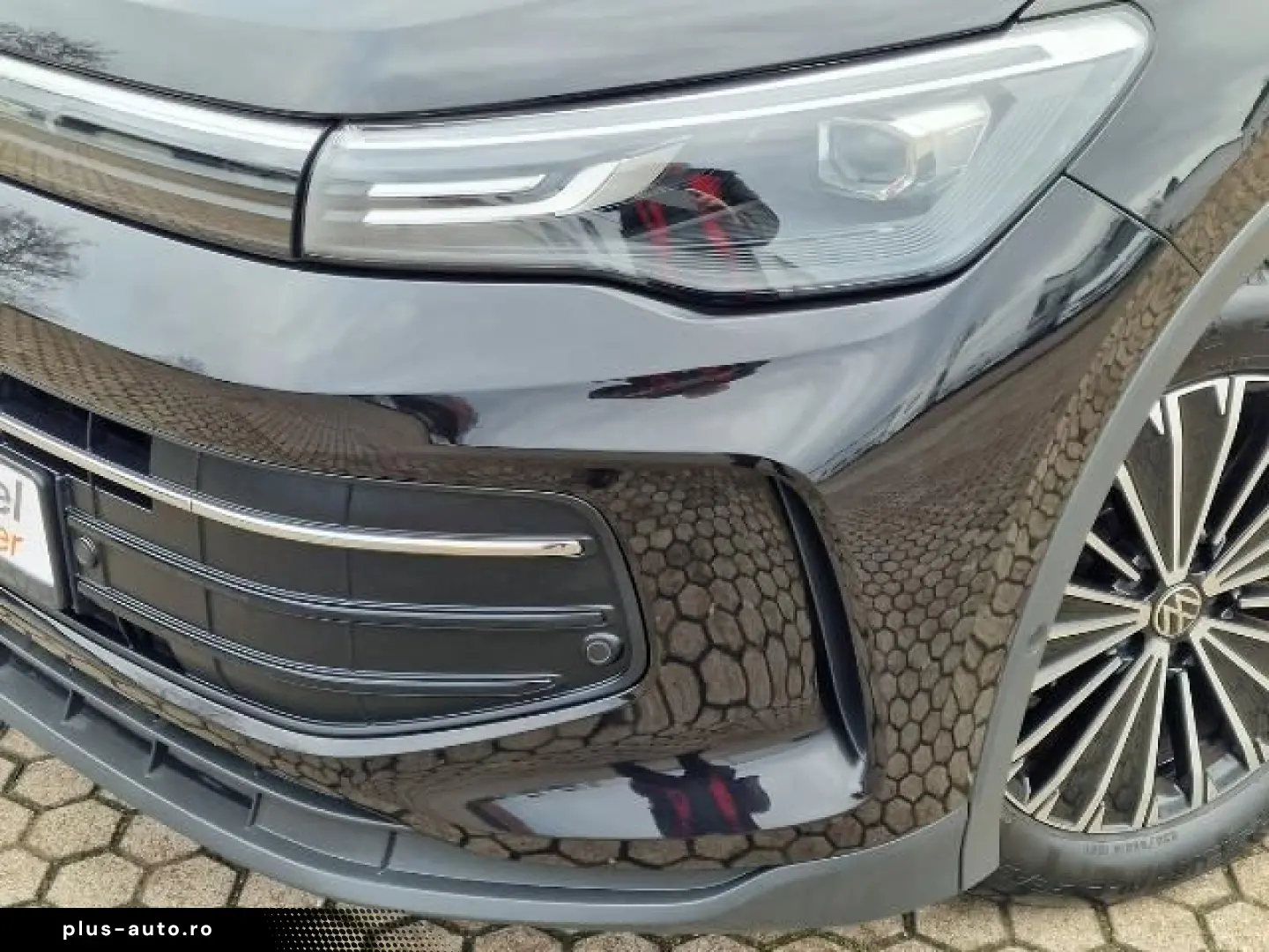 VW Tiguan  Virtual Cockpit ACC LED 18 Zoll R-Kamera