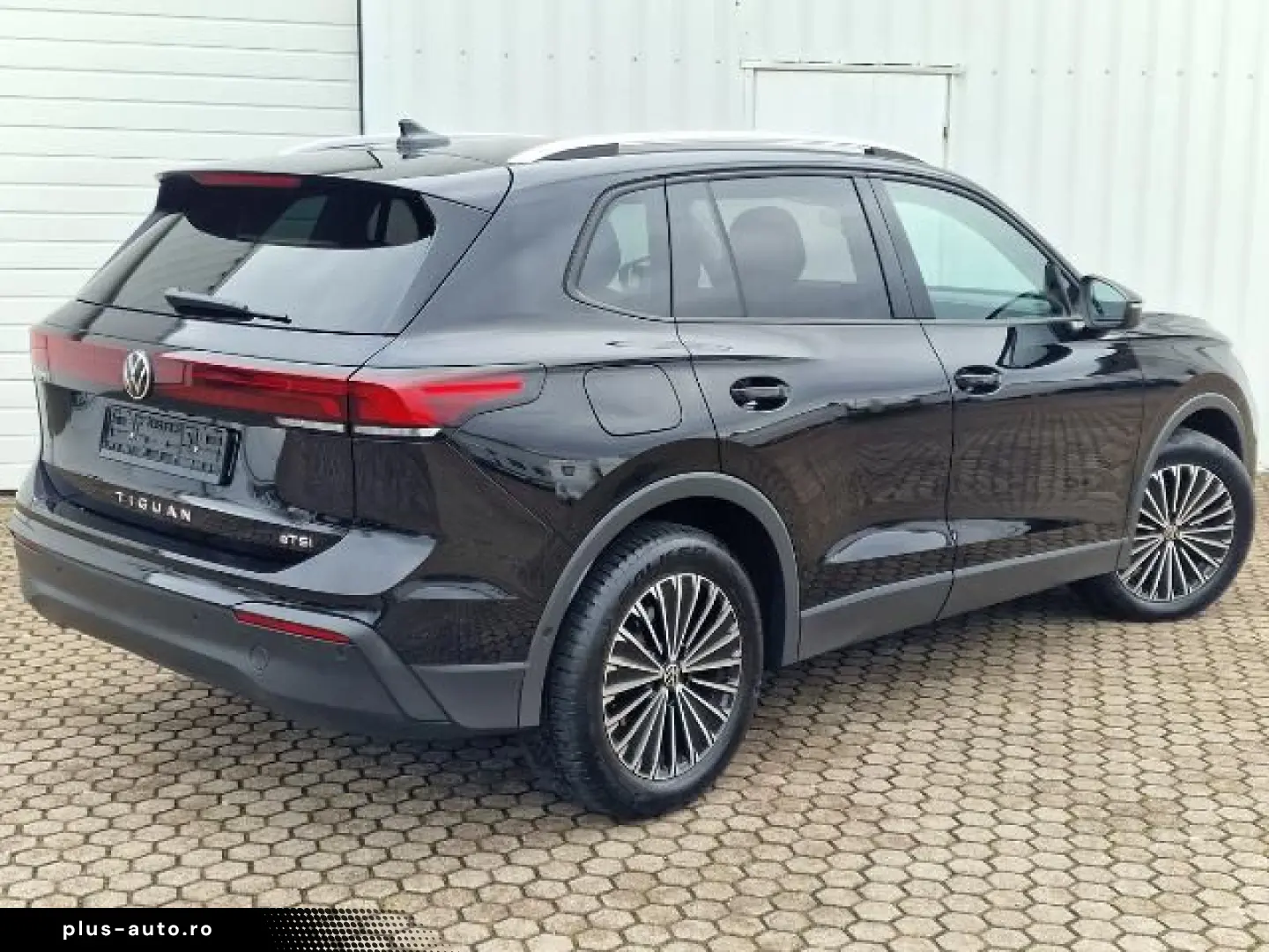 VW Tiguan  Virtual Cockpit ACC LED 18 Zoll R-Kamera