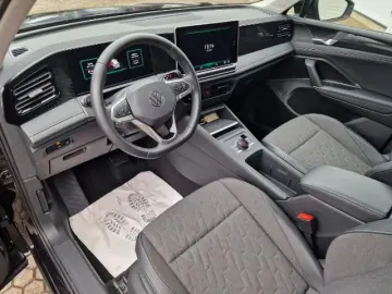 VW Tiguan  Virtual Cockpit ACC LED 18 Zoll R-Kamera