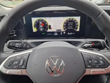 VW Tiguan  Virtual Cockpit ACC LED 18 Zoll R-Kamera