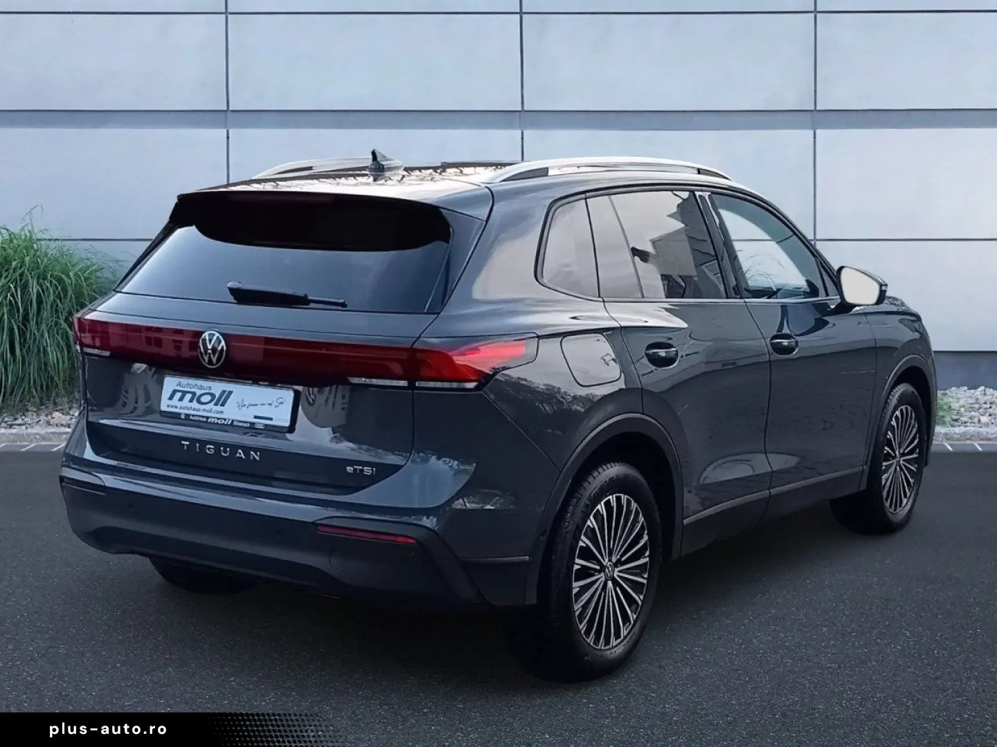 VW Tiguan 1.5 eTSI Life DSG Navi LED Kamera Sitzhei