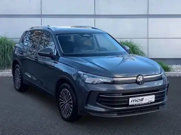 VW Tiguan 1.5 eTSI Life DSG Navi LED Kamera Sitzhei