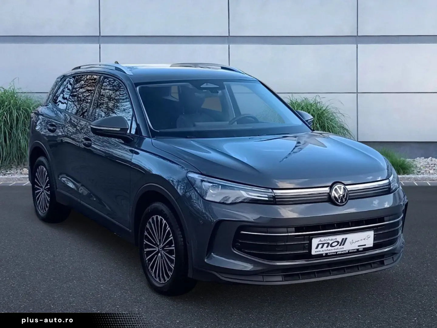 VW Tiguan 1.5 eTSI Life DSG Navi LED Kamera Sitzhei