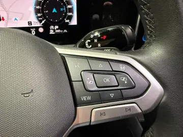 VW Tiguan 1.5 eTSI DSG ACC LED RFK SHZ LHZ Navi