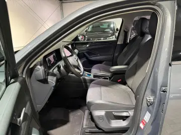 VW Tiguan 1.5 eTSI DSG ACC LED RFK SHZ LHZ Navi