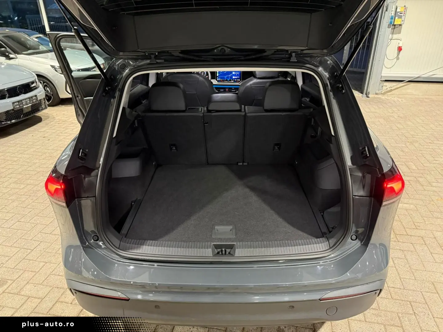 VW Tiguan 1.5 eTSI DSG ACC LED RFK SHZ LHZ Navi