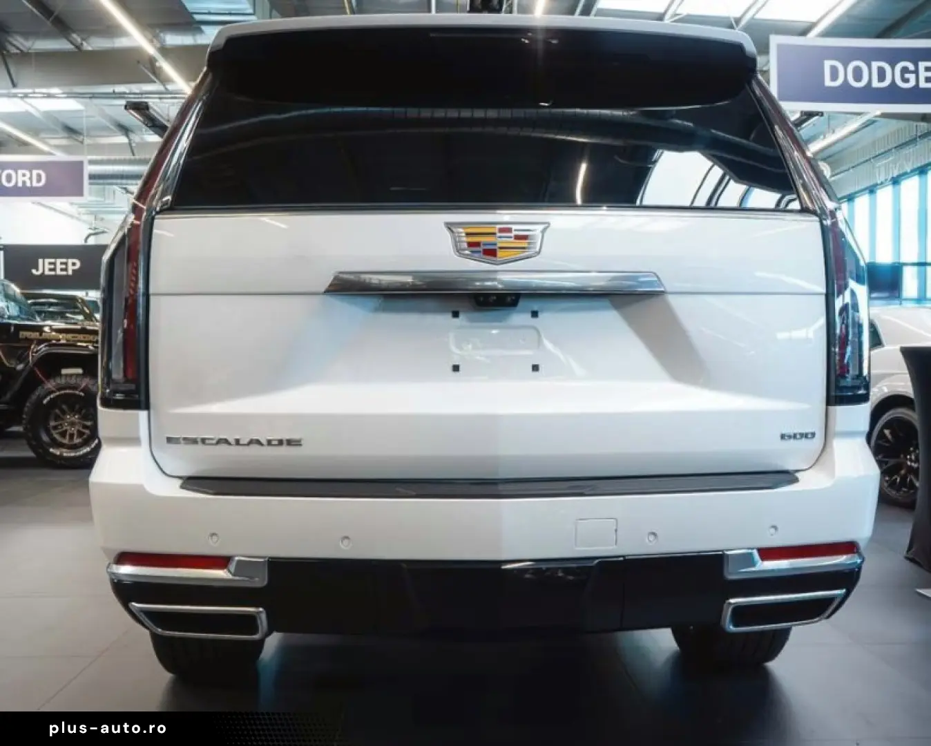 Cadillac Escalade ESV 6.2L Premium Lux Platinum MY 2026