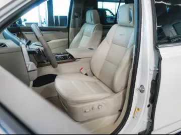 Cadillac Escalade ESV 6.2L Premium Lux Platinum MY 2026