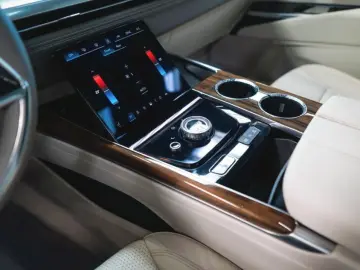 Cadillac Escalade ESV 6.2L Premium Lux Platinum MY 2026