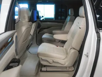 Cadillac Escalade ESV 6.2L Premium Lux Platinum MY 2026