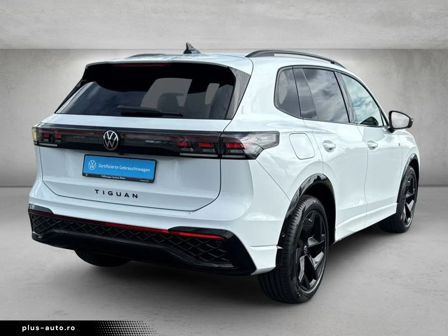 VW Tiguan 1.5 eTSI DSG R-Line LED ACC PDC