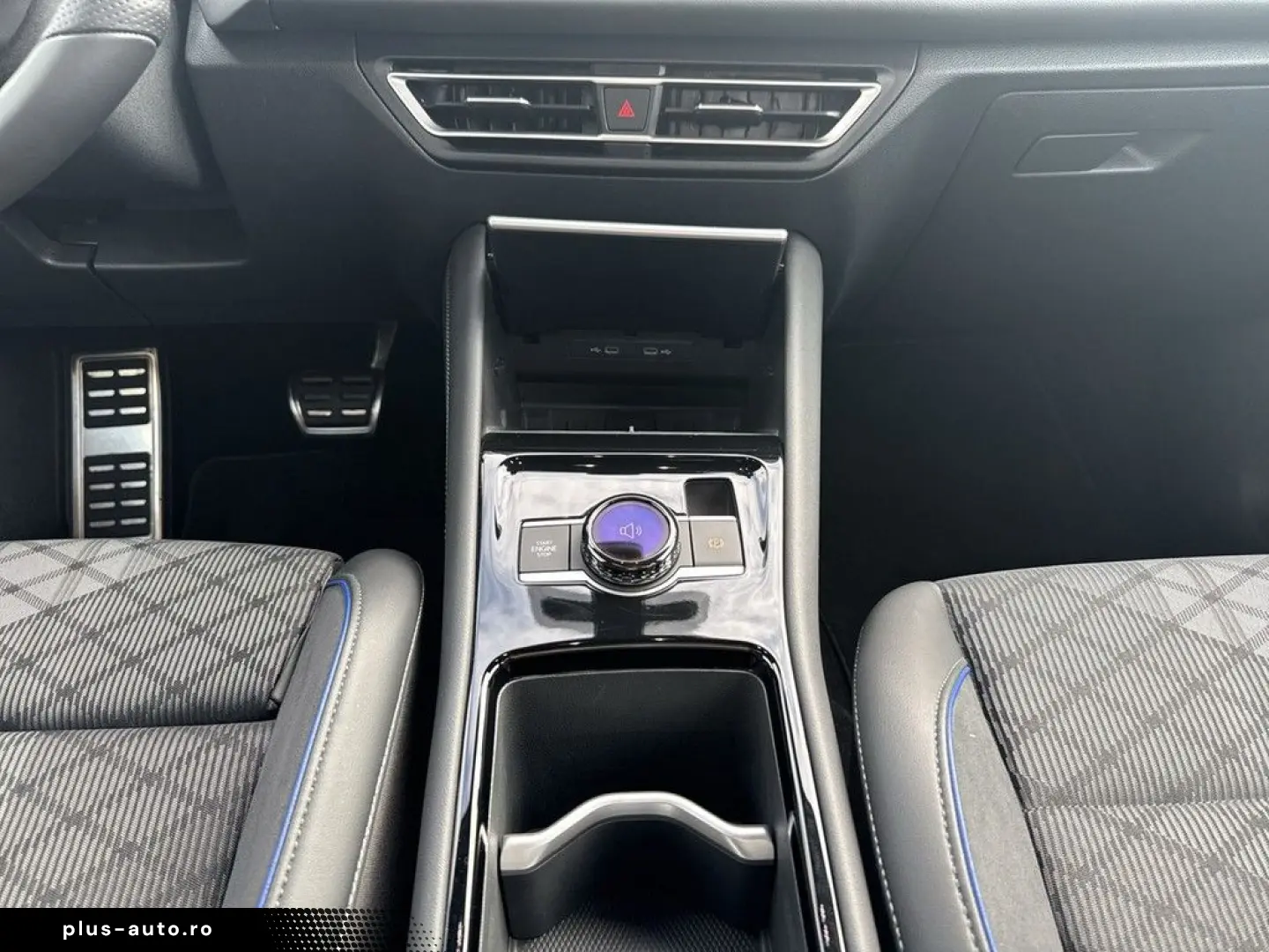 VW Tiguan 1.5 eTSI DSG R-Line LED ACC PDC