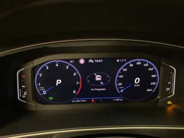 VW Tiguan 1.5 TSI R-Line  DSG MATRIX NAVI KLIMA LM