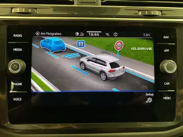 VW Tiguan 1.5 TSI R-Line  DSG MATRIX NAVI KLIMA LM