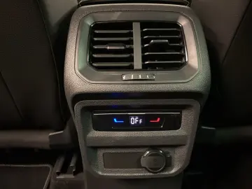 VW Tiguan 1.5 TSI R-Line  DSG MATRIX NAVI KLIMA LM