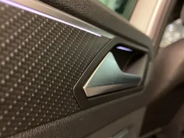 VW Tiguan 1.5 TSI R-Line  DSG MATRIX NAVI KLIMA LM