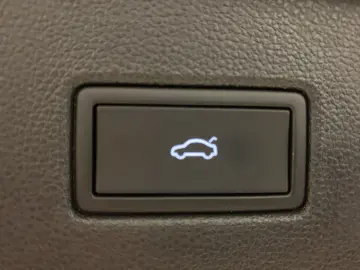 VW Tiguan 1.5 TSI R-Line  DSG MATRIX NAVI KLIMA LM