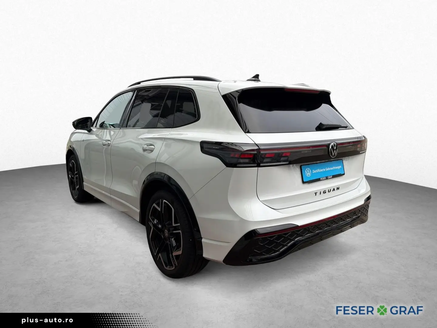 VW Tiguan 1.5 TSI DSG R-Line BLACK KAM NAVI