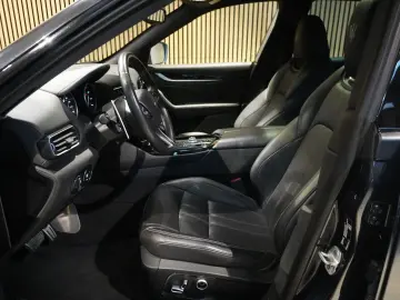 MASERATI Levante Gransport SQ4  U-Frei Pano 1.Hd N.Mod