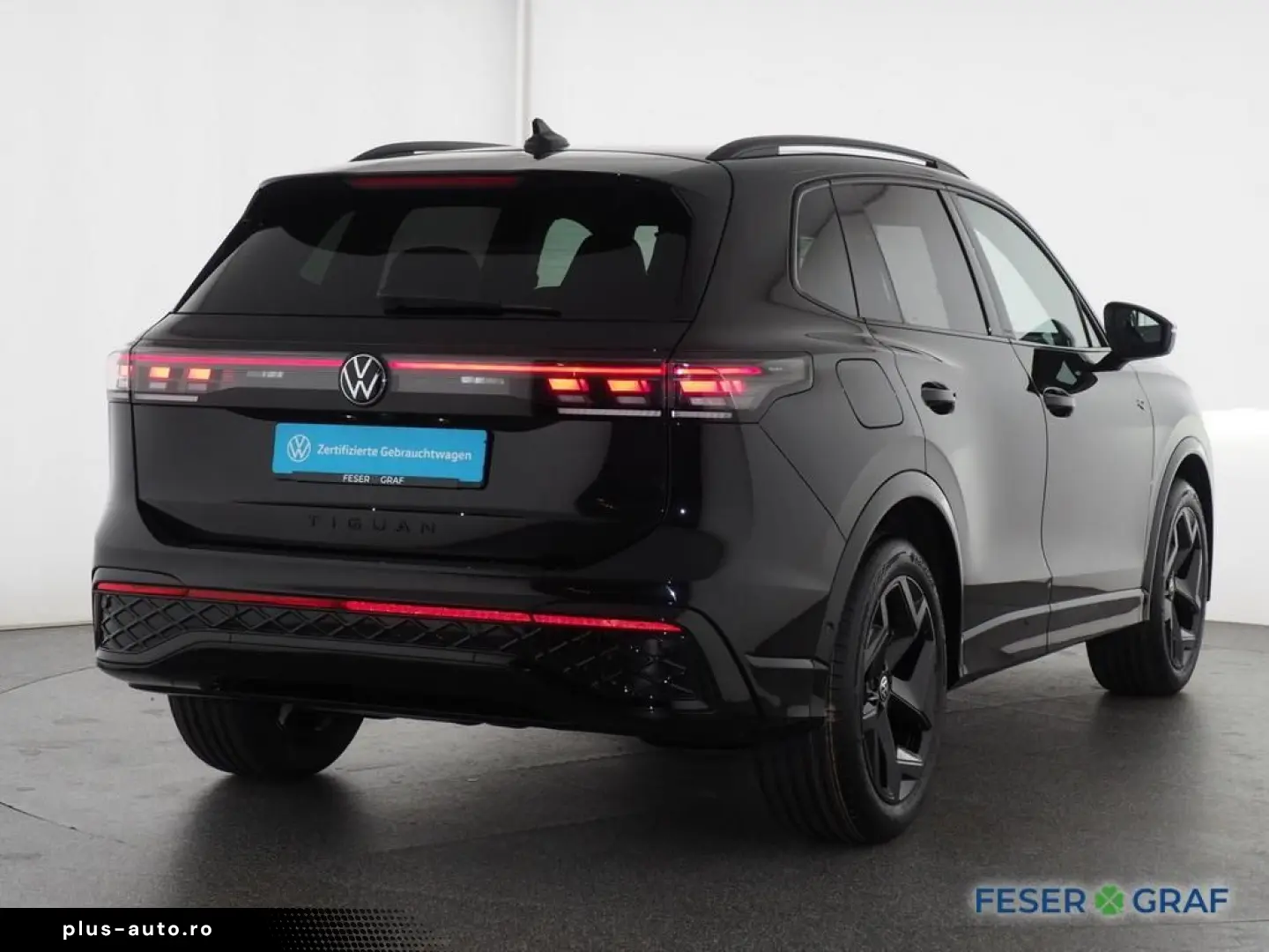 VW Tiguan 2.0TDI R-Line BlackStyle DSG Matrix 19`